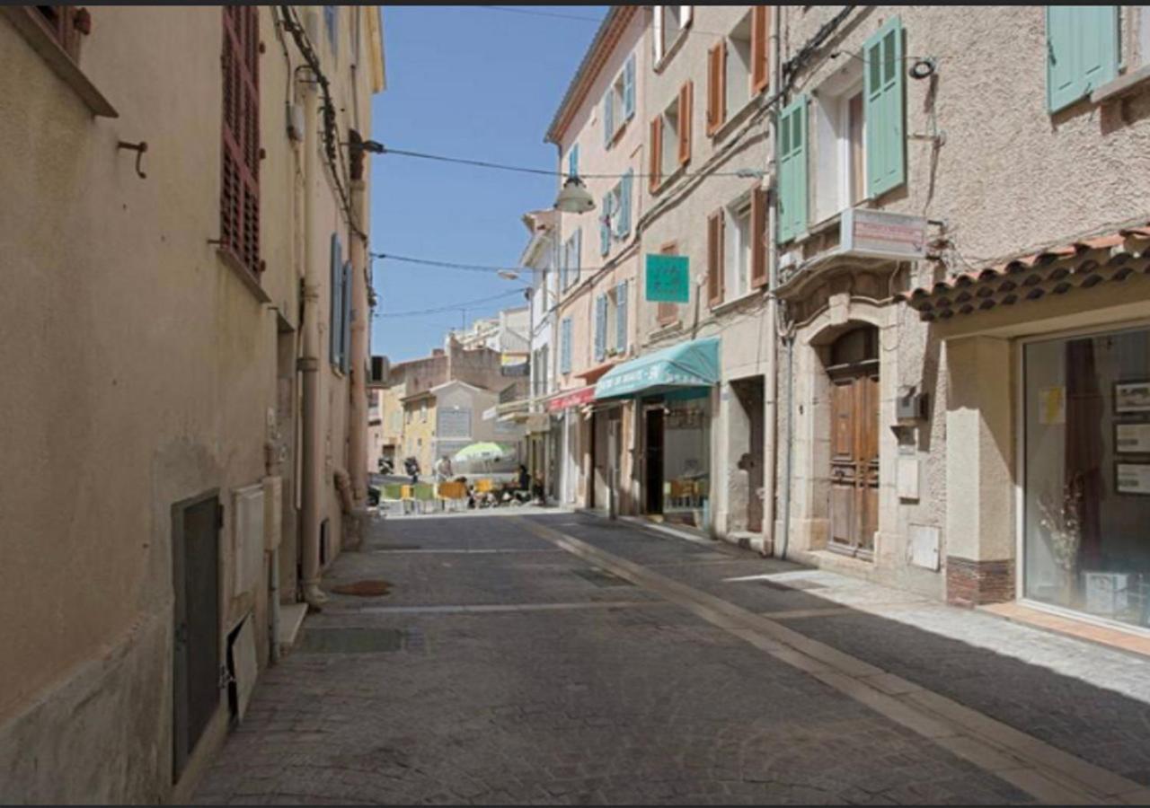 Au Coeur De La Ville Bandol Exteriér fotografie